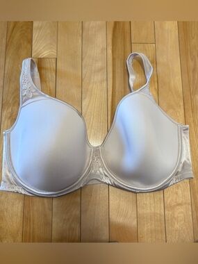 Wonder bra size 40DDD Cream Underwire Lightly Lined Lace